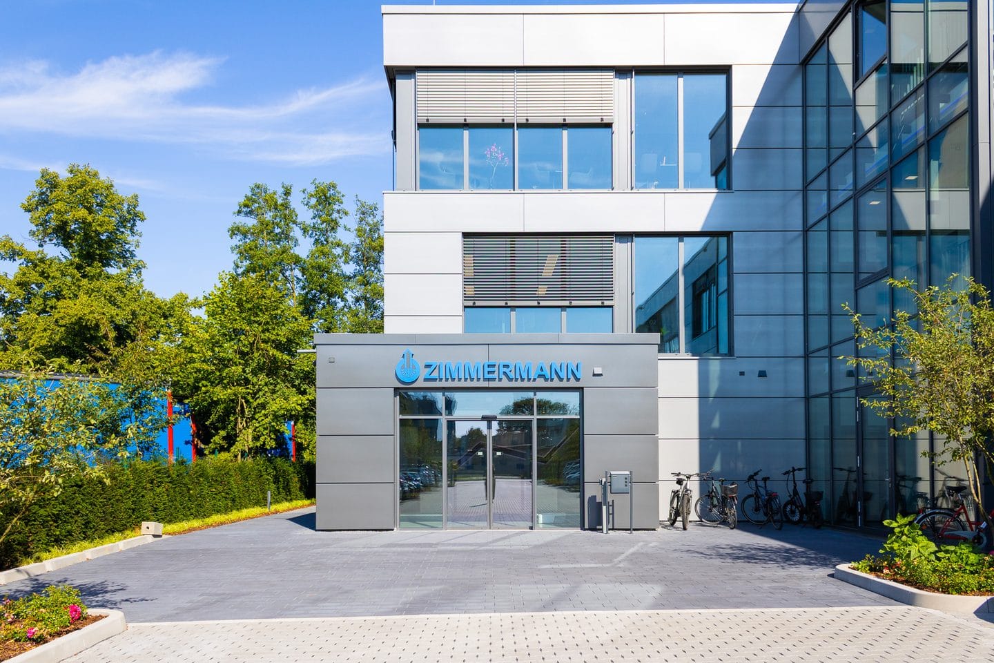 Eberhard Zimmermann GmbH & Co. KG: Jahrzehntelange Erfahrung im Umgang mit Sonderabfällen verstärkt das RETech-Netzwerk 2 IMG 9415